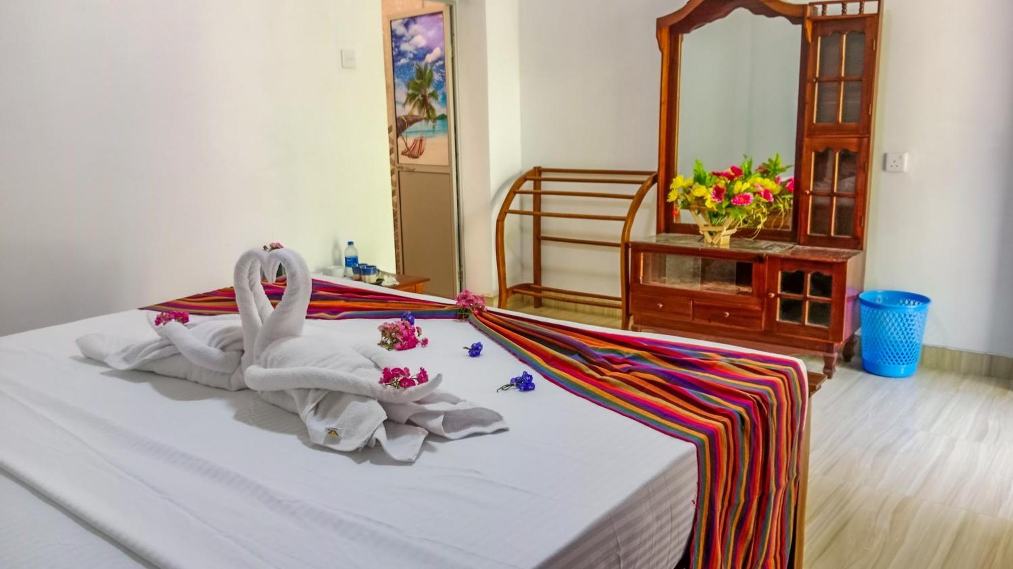 סיגירייה Gimhana Homestay מראה חיצוני תמונה